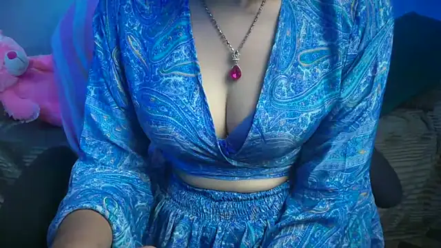 Snapshot of Queen_Angelena chatting on 05.03.26 Queen Angelena online show from 05.03.26