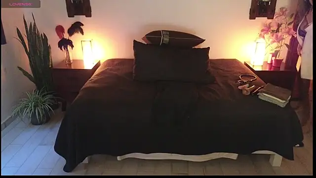 milfettefab online show from 02.18.25