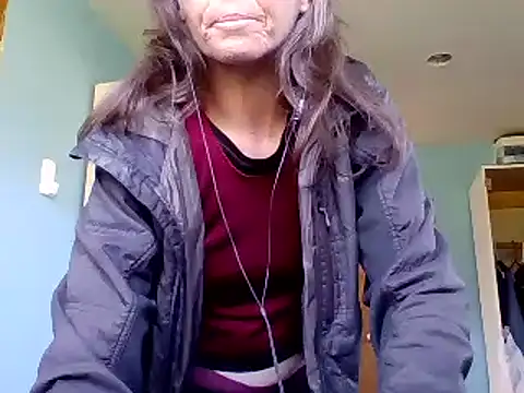 SexyRach75 online show from 04.29.26