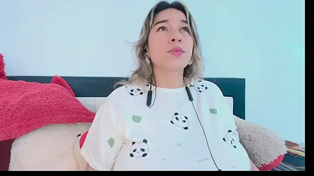 Snapshot of na-biky chatting on 02.08.26 na-biky online show from 02.08.26