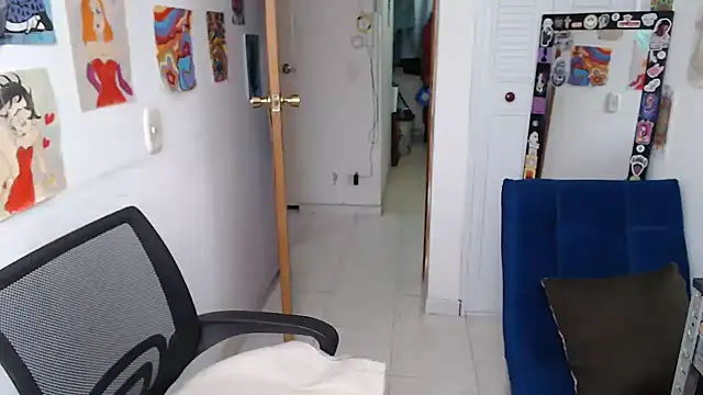 soynanabela28 online show from 06.25.26
