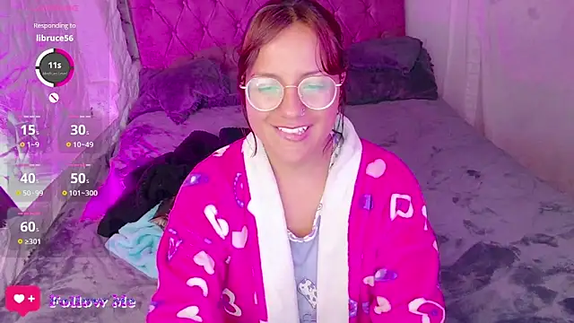 emma luna1986 online show from 02.25.25