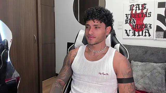 Alessandro Vanni online show from 01.15.26