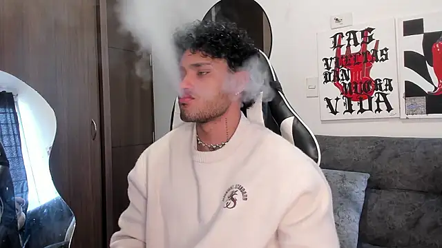 Alessandro Vanni online show from 02.14.26