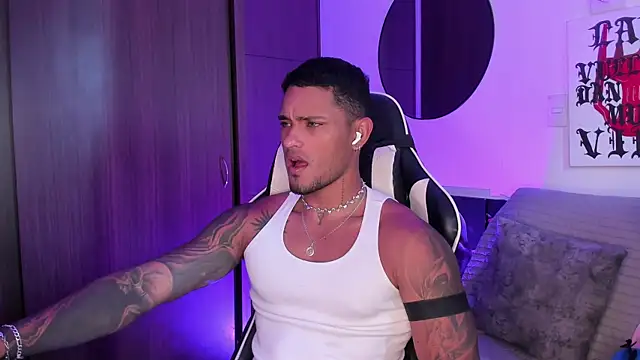 Alessandro Vanni online show from 06.08.26