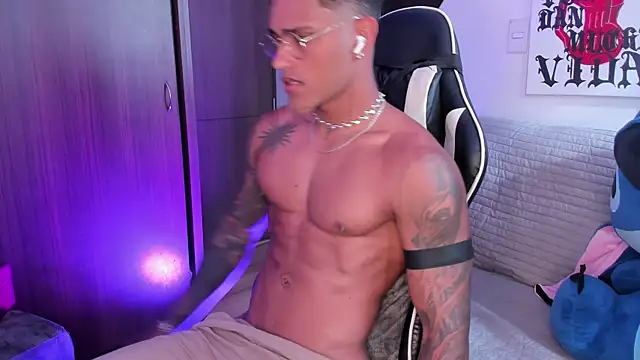 Alessandro Vanni online show from 06.11.26