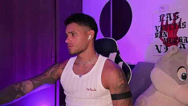 Alessandro Vanni online show from 07.09.26