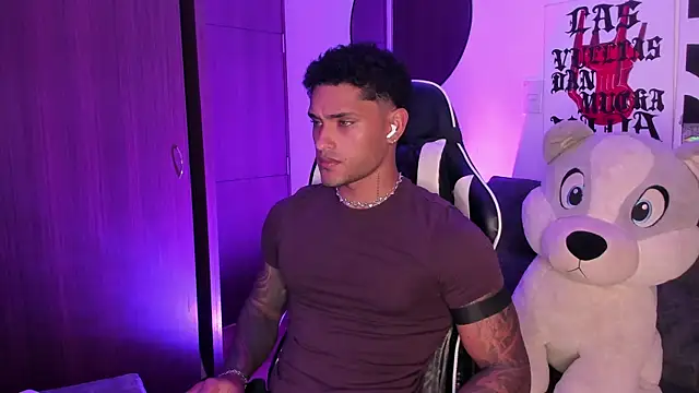 Alessandro Vanni online show from 07.24.26