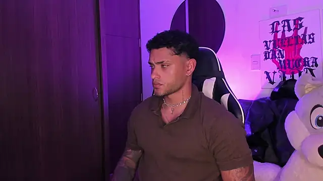 Alessandro Vanni online show from 08.09.26