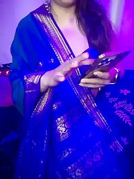 Snapshot of indian_passion chatting on 12.15.24 indian passion online show from 12.15.24