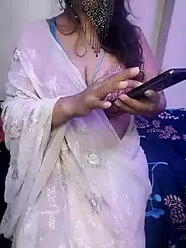 Snapshot of indian_passion chatting on 01.30.25 indian passion online show from 01.30.25