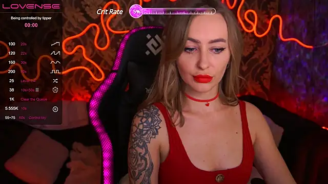 Snapshot of GraceCandy chatting on 12.12.24 GraceCandy online show from 12.12.24