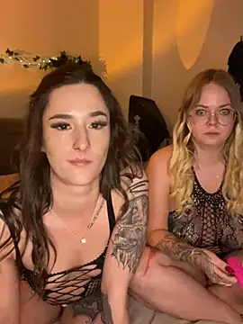 joanaelaa online show from 12.15.24