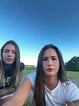 joanaelaa online show from 07.28.26