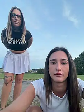 joanaelaa online show from 07.28.26