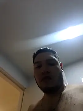 Snapshot of baby18k chatting on 10.16.25 baby18k online show from 10.16.25