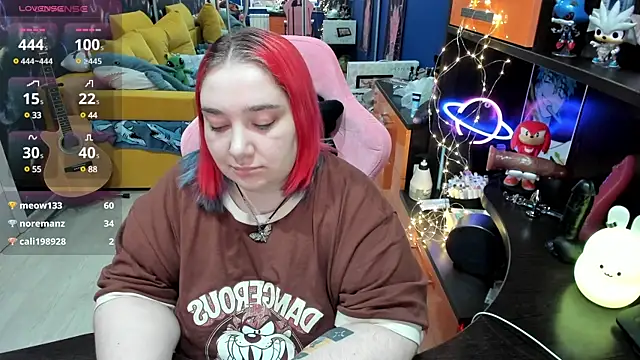 Softie Sofy online show from 03.12.25