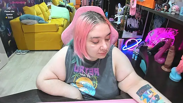 Softie Sofy online show from 05.14.26
