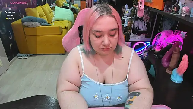 Softie Sofy online show from 05.15.26