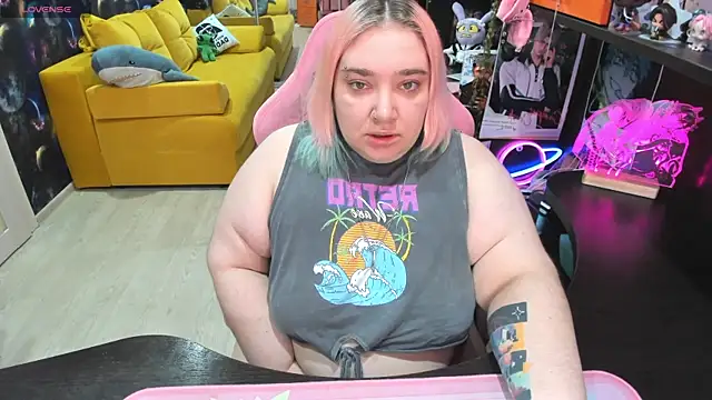 Softie Sofy online show from 06.05.26