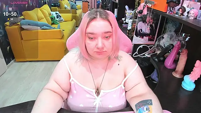Softie Sofy online show from 07.05.26