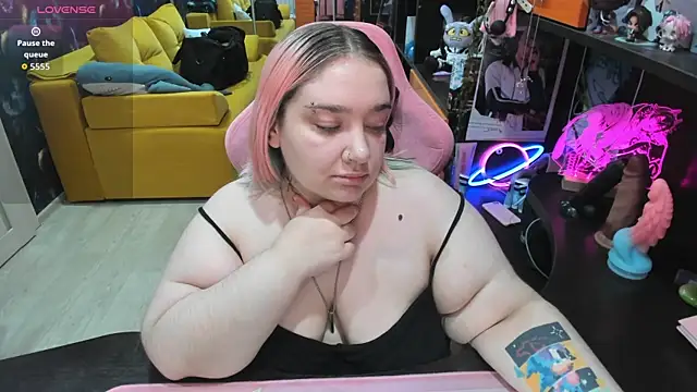 Softie Sofy online show from 07.09.26