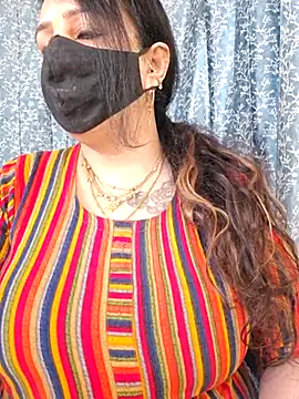 Snapshot of cute-tanvi chatting on 03.06.25 cute-tanvi online show from 03.06.25