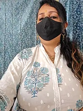 Snapshot of cute-tanvi chatting on 03.12.25 cute-tanvi online show from 03.12.25