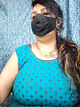 Snapshot of cute-tanvi chatting on 03.13.25 cute-tanvi online show from 03.13.25