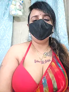Snapshot of cute-tanvi chatting on 10.22.25 cute-tanvi online show from 10.22.25