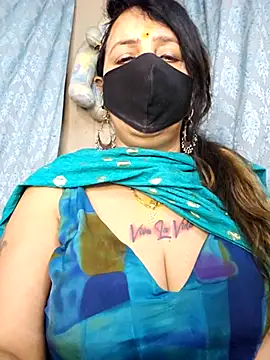 cute-tanvi online show from 02.27.26