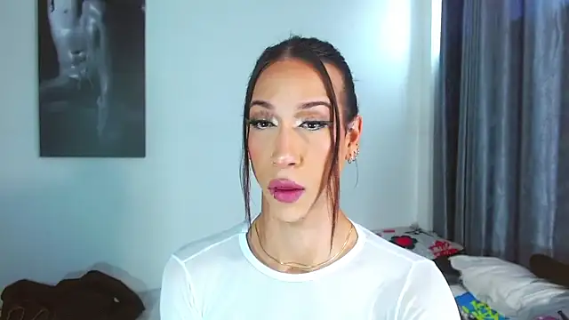 Kenisha Sweet online show from 12.20.25