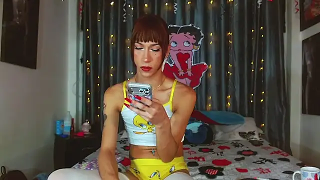 Snapshot of Kenisha_Sweet chatting on 07.19.26 Kenisha Sweet online show from 07.19.26