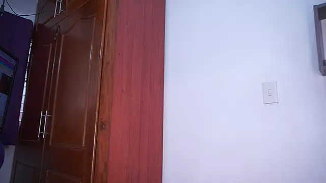 rousse coup online show from 02.05.25