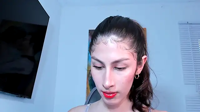 Snapshot of valeria_gonzales_ chatting on 12.06.24 valeria gonzales online show from 12.06.24