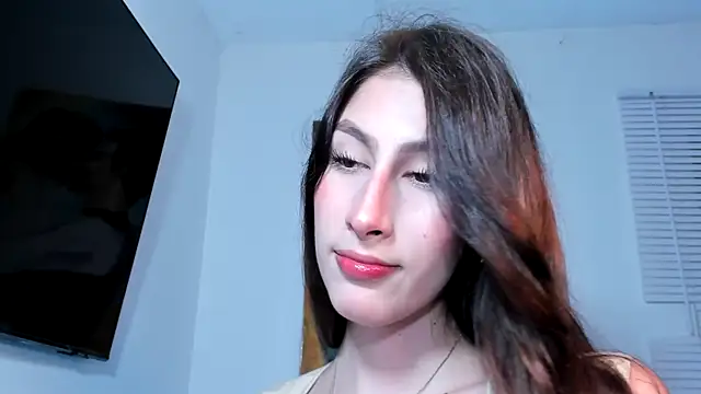 Snapshot of valeria_gonzales_ chatting on 12.13.24 valeria gonzales online show from 12.13.24