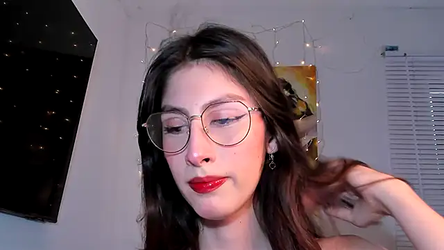 Snapshot of valeria_gonzales_ chatting on 01.05.25 valeria gonzales online show from 01.05.25