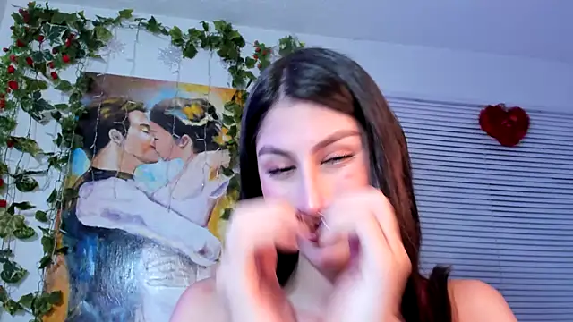 Snapshot of valeria_gonzales_ chatting on 02.14.25 valeria gonzales online show from 02.14.25