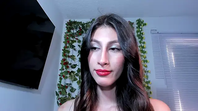 Snapshot of valeria_gonzales_ chatting on 02.16.25 valeria gonzales online show from 02.16.25