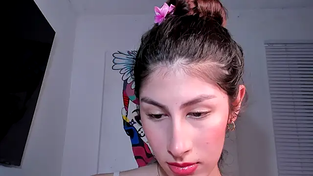 Snapshot of valeria_gonzales_ chatting on 03.13.25 valeria gonzales online show from 03.13.25