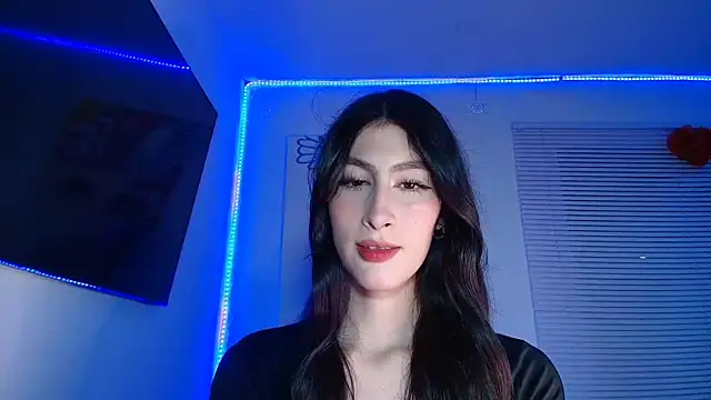 Snapshot of valeria_gonzales_ chatting on 10.07.25 valeria gonzales online show from 10.07.25