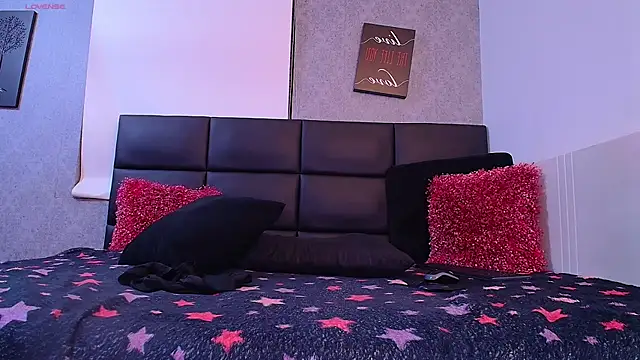 Snapshot of Daia_Ashanti chatting on 03.21.25 Daia Ashanti online show from 03.21.25