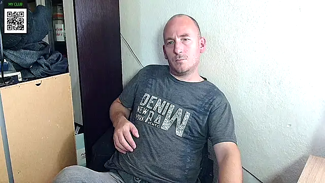 Snapshot of Johan___Barker chatting on 12.09.24 Johan   Barker online show from 12.09.24