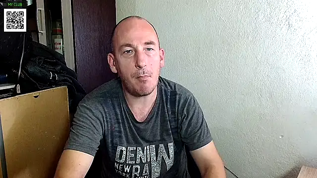 Snapshot of Johan___Barker chatting on 12.09.24 Johan   Barker online show from 12.09.24