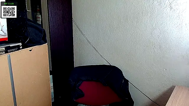 Snapshot of Johan___Barker chatting on 12.10.24 Johan   Barker online show from 12.10.24