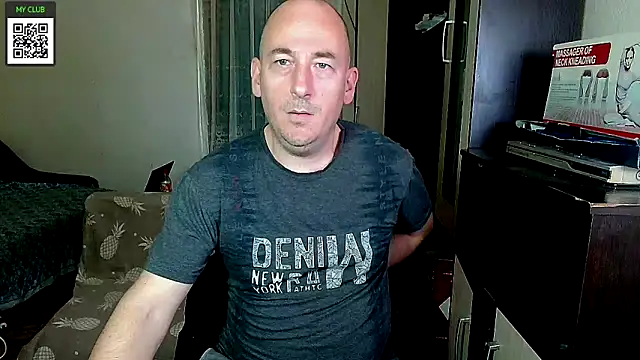 Snapshot of Johan___Barker chatting on 02.01.25 Johan   Barker online show from 02.01.25