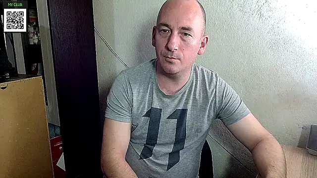 Snapshot of Johan___Barker chatting on 02.06.25 Johan   Barker online show from 02.06.25