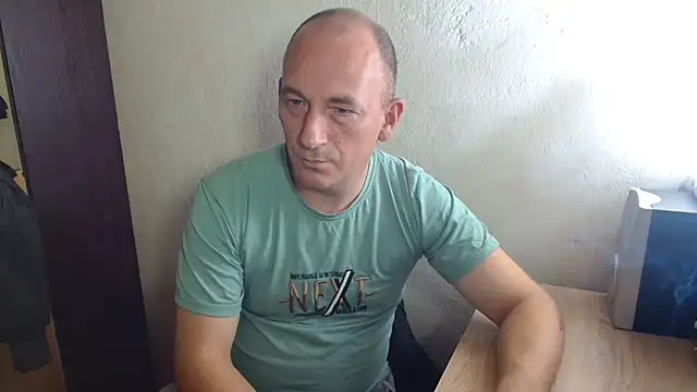 Snapshot of Johan___Barker chatting on 10.06.25 Johan   Barker online show from 10.06.25