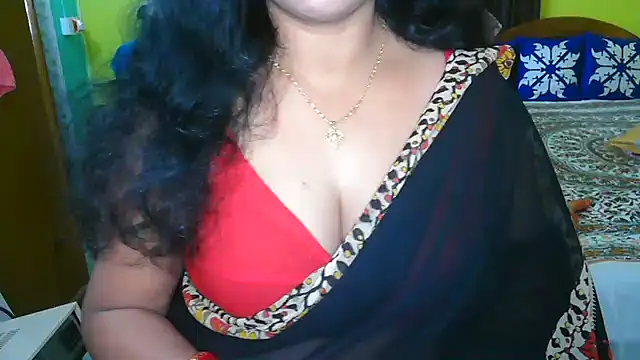 Snapshot of Anushka_21 chatting on 01.25.25 Anushka 21 online show from 01.25.25