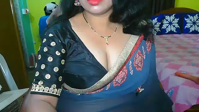 Snapshot of Anushka_21 chatting on 02.25.25 Anushka 21 online show from 02.25.25